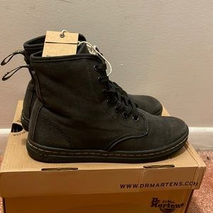 Dr Marten Shoreditch canvas shoes